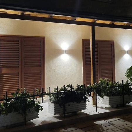 Pietro Guesthouse 3 تيرانا المظهر الخارجي الصورة